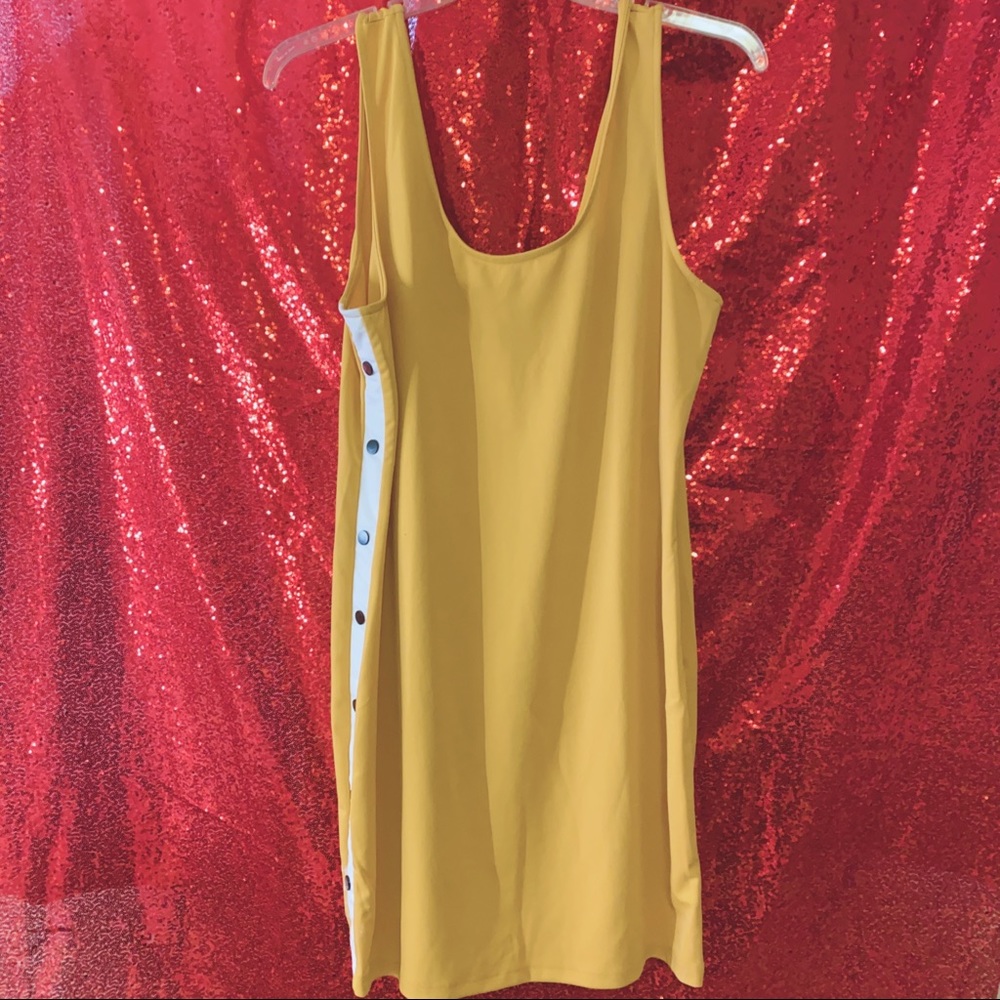 Yellow dress